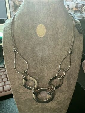 Polished Silver-Link Fashion Necklace for Women